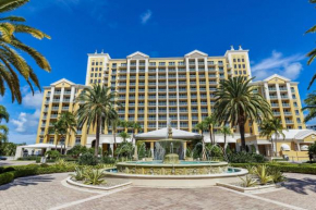 Lovely Deluxe Unit Located at Ritz Carlton - Key Biscayne!